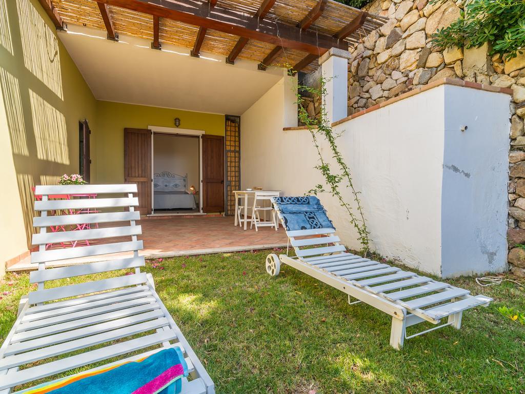 Ollastu Apartments Villasimius Exterior foto